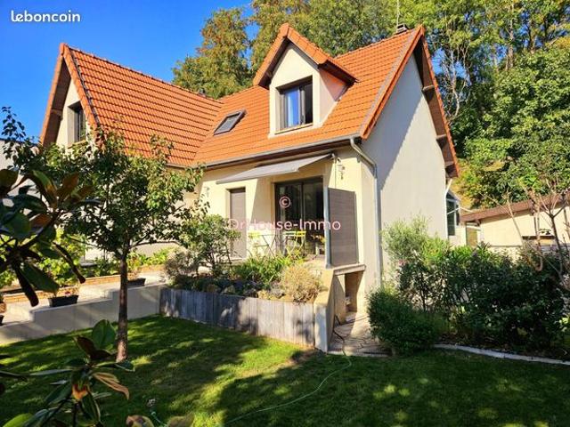 Maison 5 pièces 153 m²