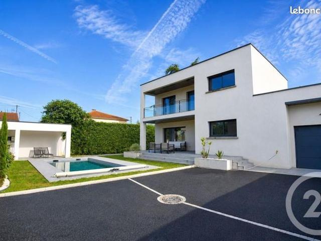 Maison 5 pièces 153 m²