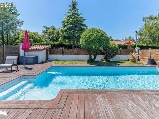 Maison 5 pièces 153 m²