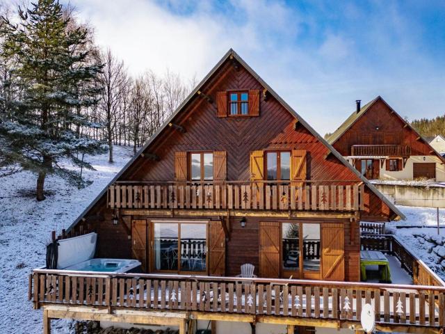 Maison 5 pièces 153 m²