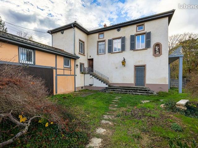 Maison 5 pièces 164 m²