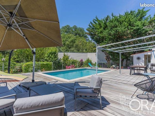 Maison 5 pièces 164 m²