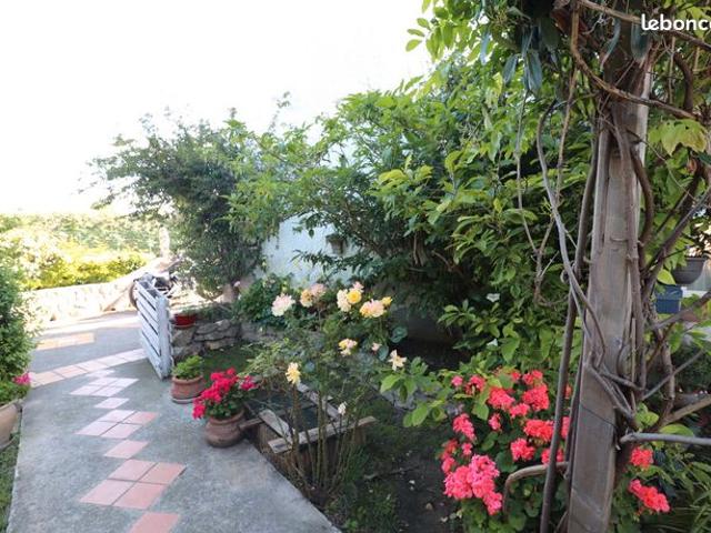 Maison 5 pièces 164 m²