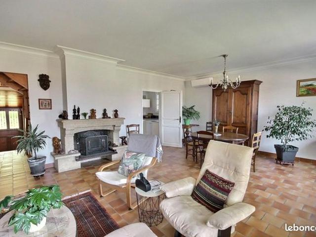 Maison 5 pièces 164 m²