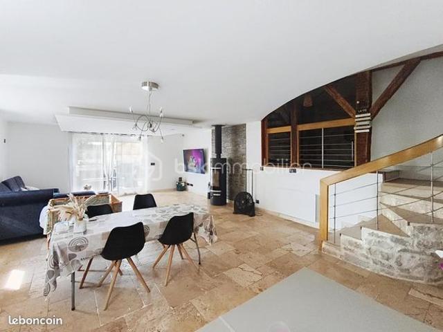 Maison 5 pièces 164 m²