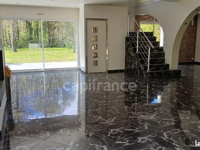 Maison 5 pièces 164 m²