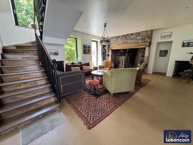 Maison 5 pièces 164 m²
