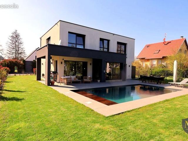 Maison 5 pièces 164 m²