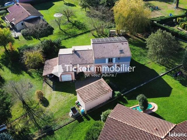 Maison 5 pièces 164 m²