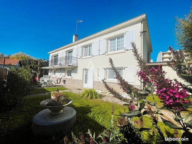 Maison 5 pièces 164 m²