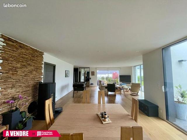 Maison 5 pièces 165 m²