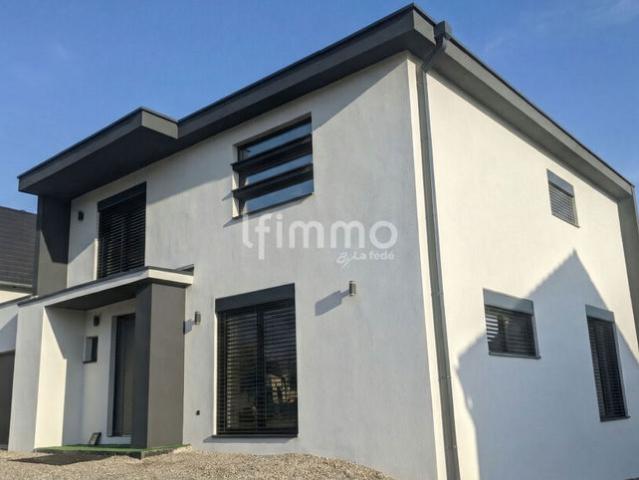 Maison 5 pièces 165 m²