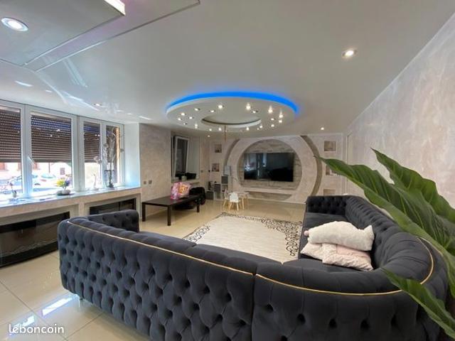 Maison 5 pièces 165 m²