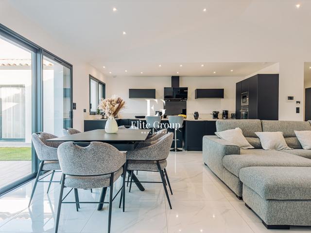 Maison 5 pièces 165 m²