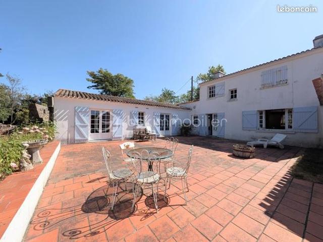 Maison 5 pièces 165 m²