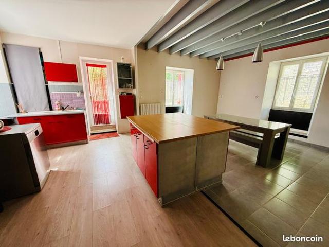 Maison 5 pièces 165 m²
