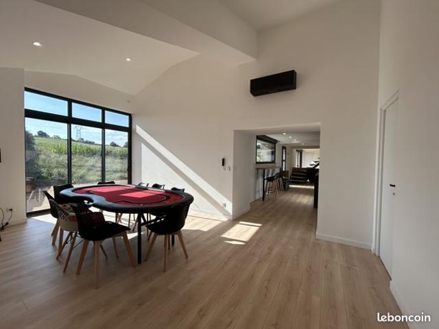 Maison 5 pièces 165 m²