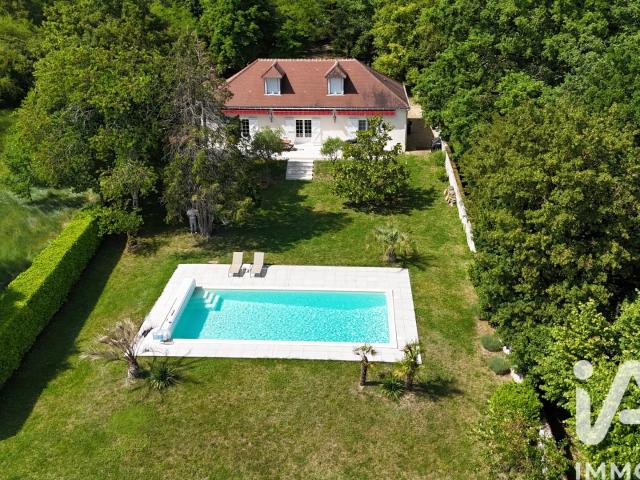 Maison 5 pièces 165 m²