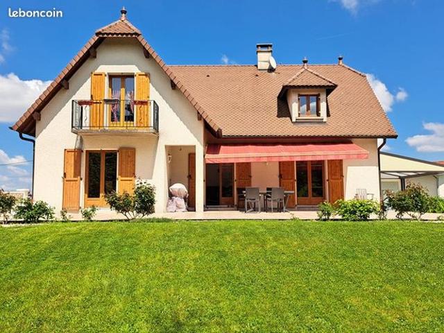 Maison 5 pièces 165 m²