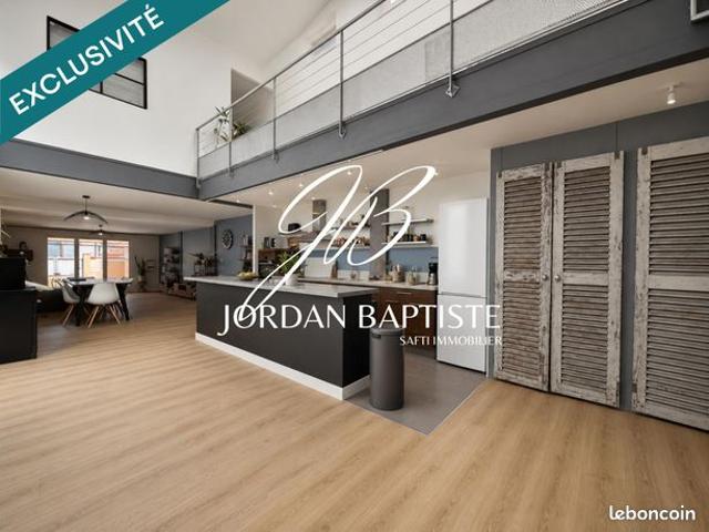 Maison 5 pièces 165 m²