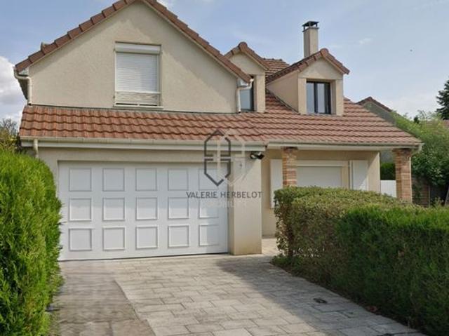 Maison 5 pièces 165 m²
