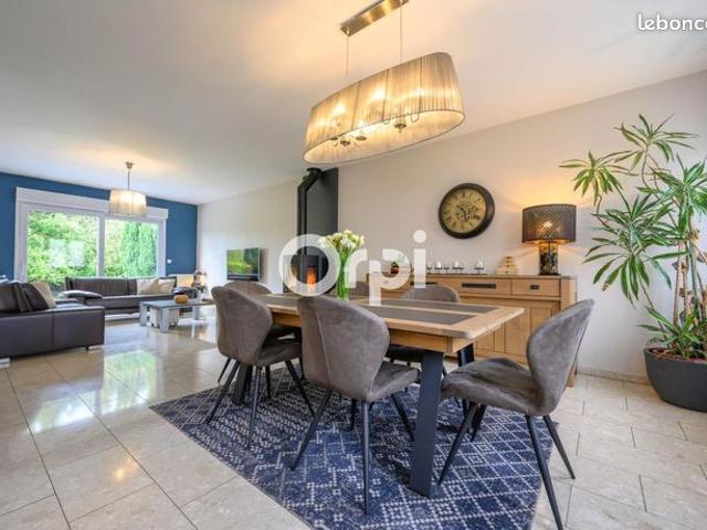Maison 5 pièces 165 m²