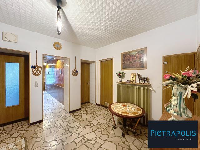Maison 5 pièces 165 m²