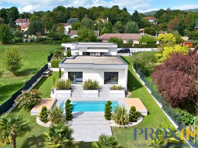 Maison 5 pièces 165 m²