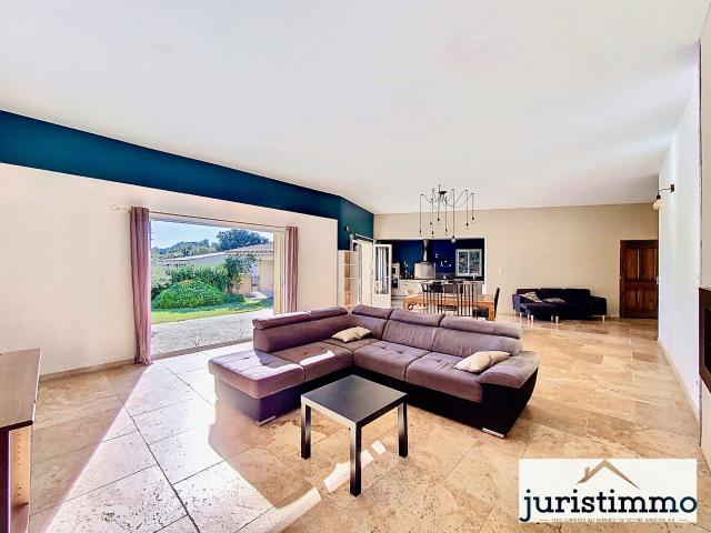 Maison 5 pièces 165 m²