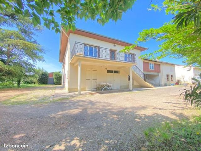 Maison 5 pièces 165 m²