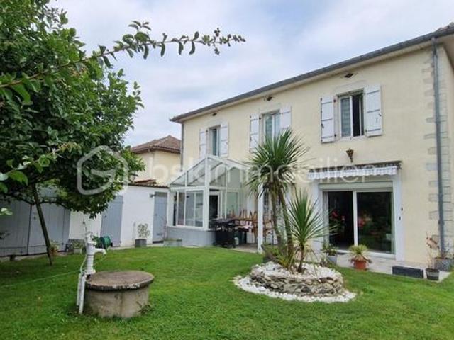 Maison 5 pièces 165 m²