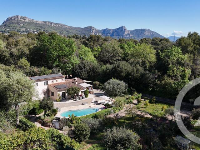 Maison 5 pièces 165 m²