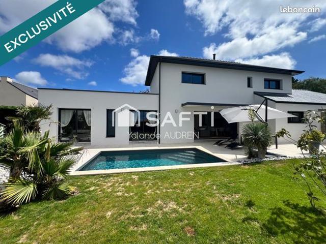Maison 5 pièces 165 m²