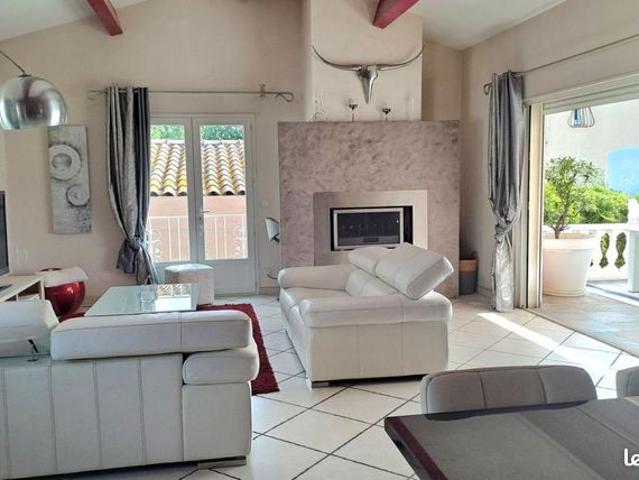 Maison 5 pièces 165 m²