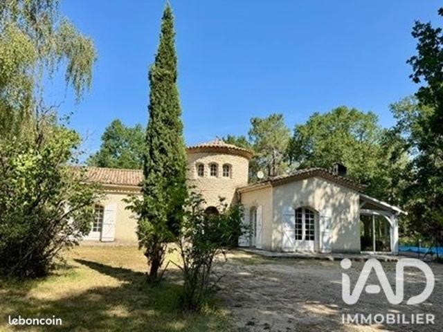 Maison 5 pièces 165 m²
