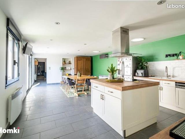 Maison 5 pièces 165 m²
