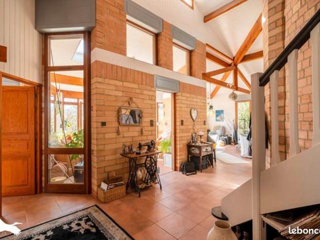 Maison 5 pièces 165 m²