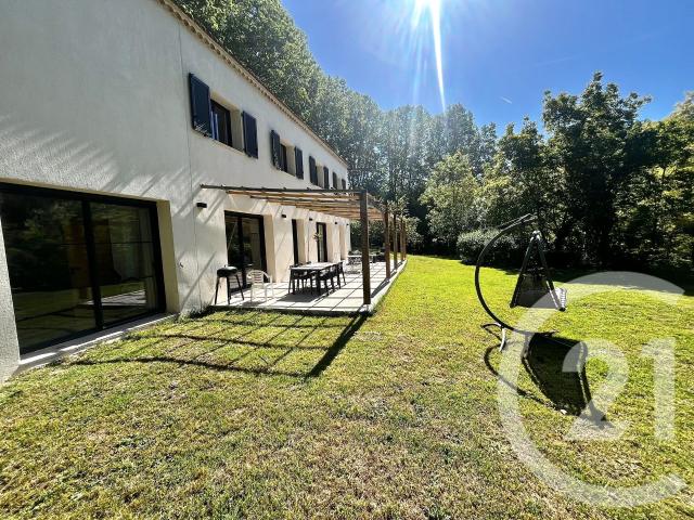 Maison 5 pièces 166 m²