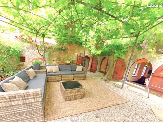 Maison 5 pièces 166 m²