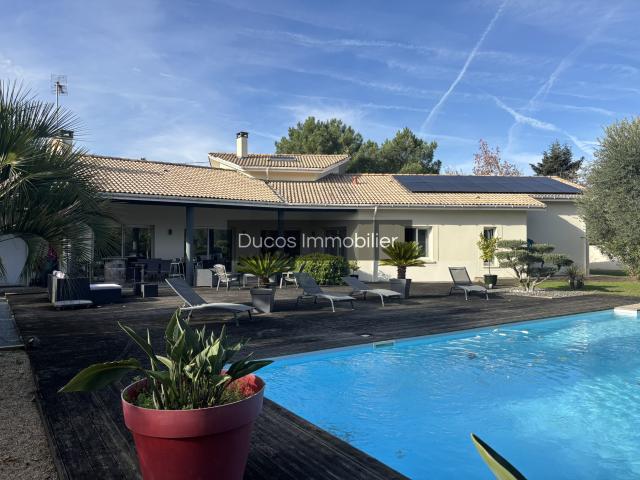 Maison 5 pièces 166 m²
