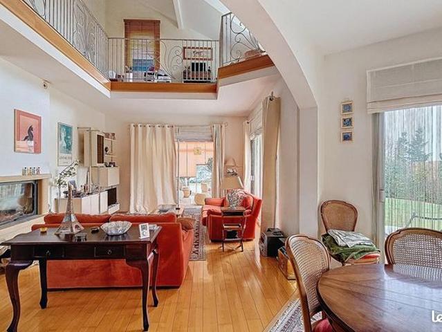 Maison 5 pièces 166 m²