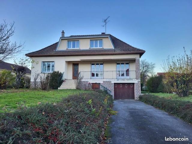 Maison 5 pièces 166 m²