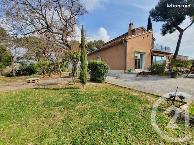 Maison 5 pièces 175 m²
