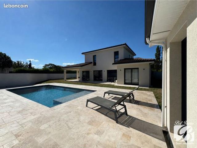 Maison 5 pièces 166 m²