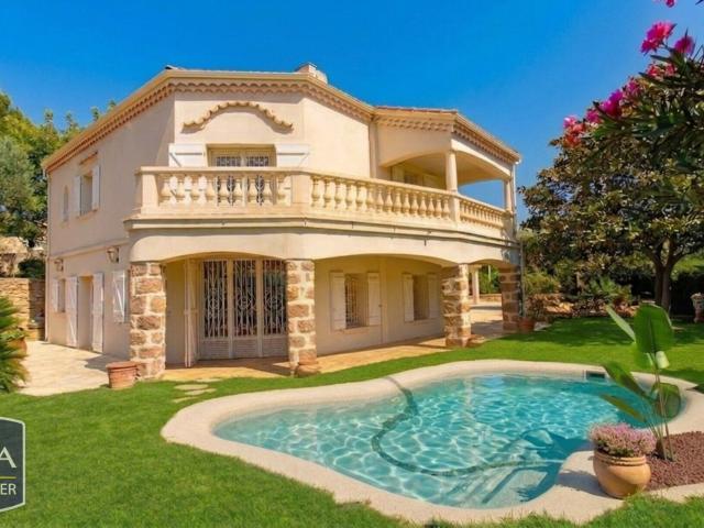 Maison 5 pièces 166 m²
