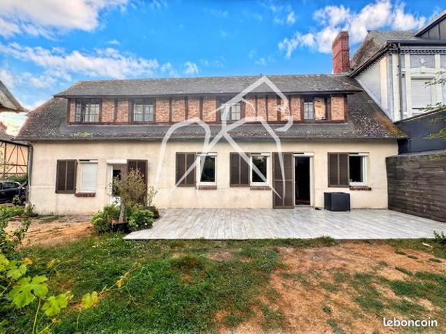 Maison 5 pièces 166 m²