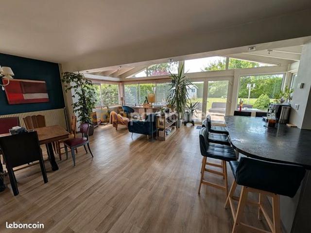 Maison 5 pièces 166 m²