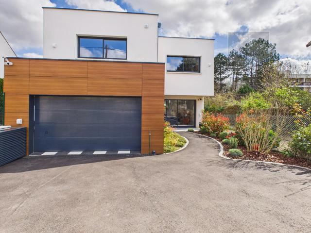 Maison 5 pièces 166 m²