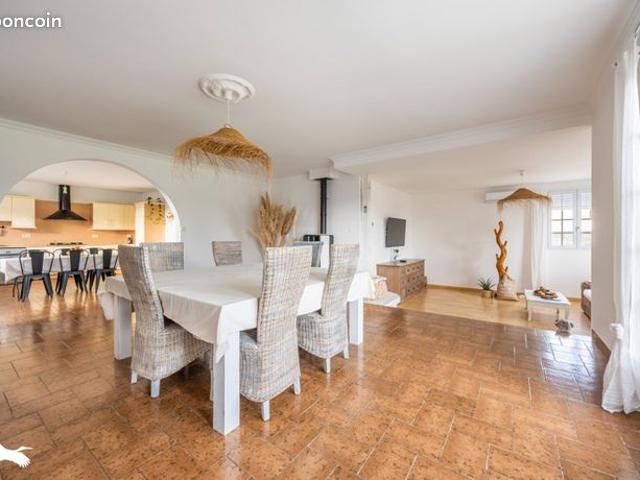 Maison 5 pièces 166 m²