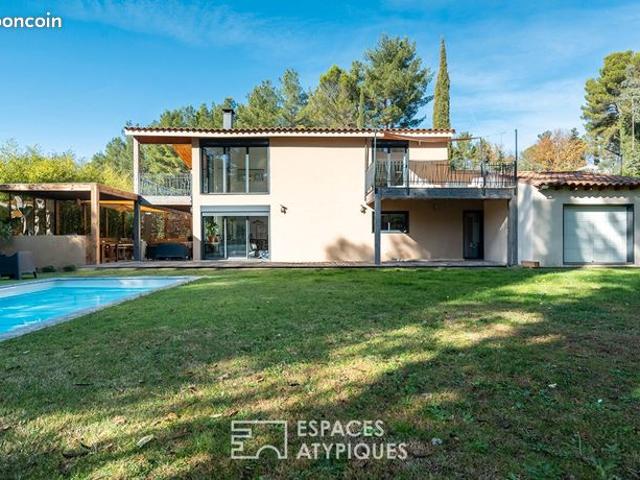 Maison 5 pièces 166 m²
